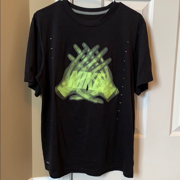 mens nike football t shirt